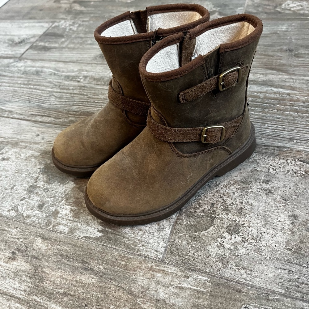 Girls Ugg Moto Boots